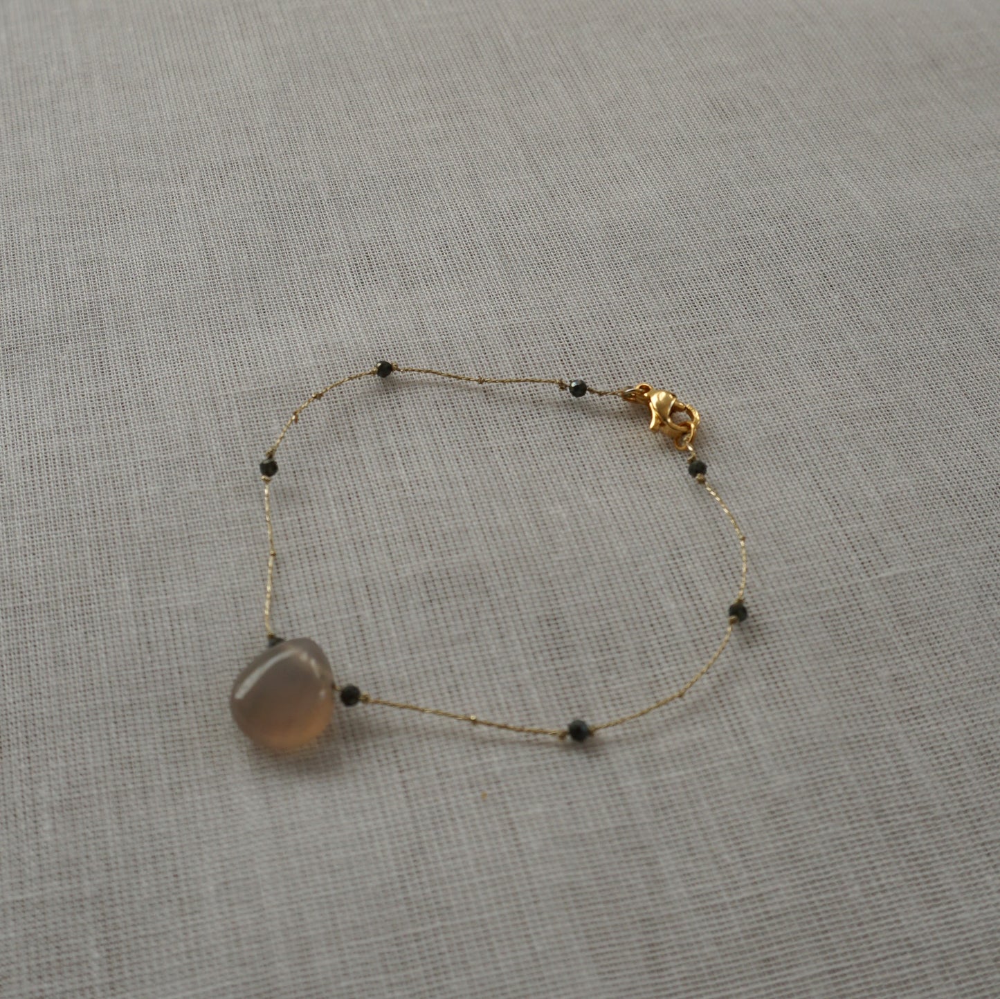 Pulsera piedra marrón