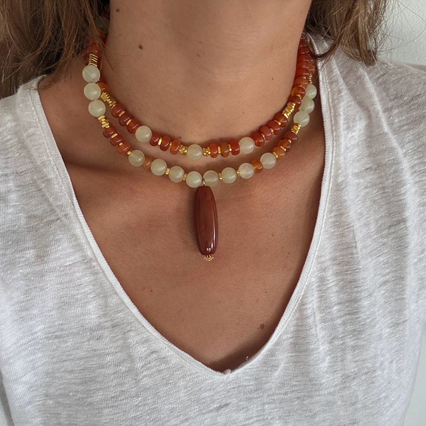 Collar doble con piedra Jade